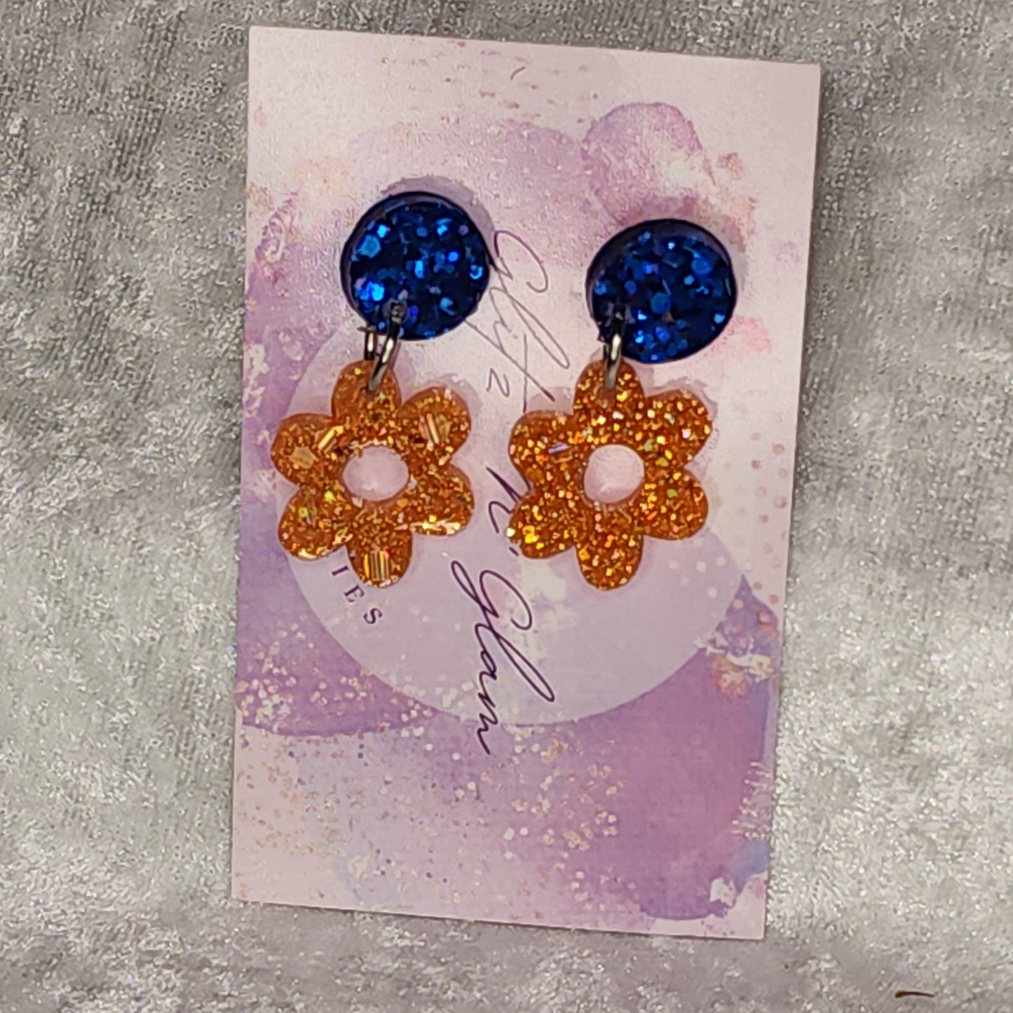 Small Daisy #9 Dangle Earrings