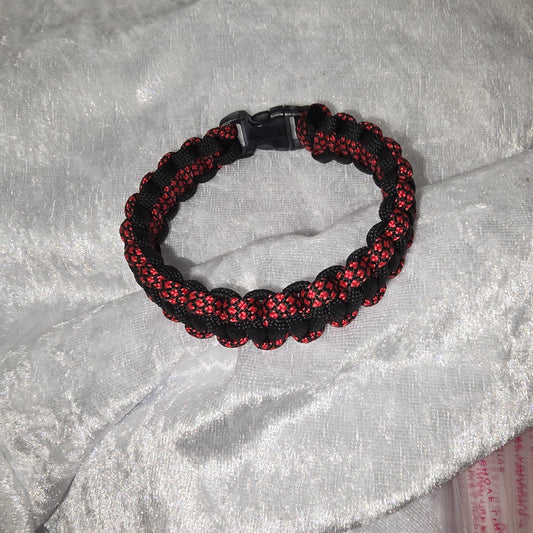 Paracord Bracelet #105