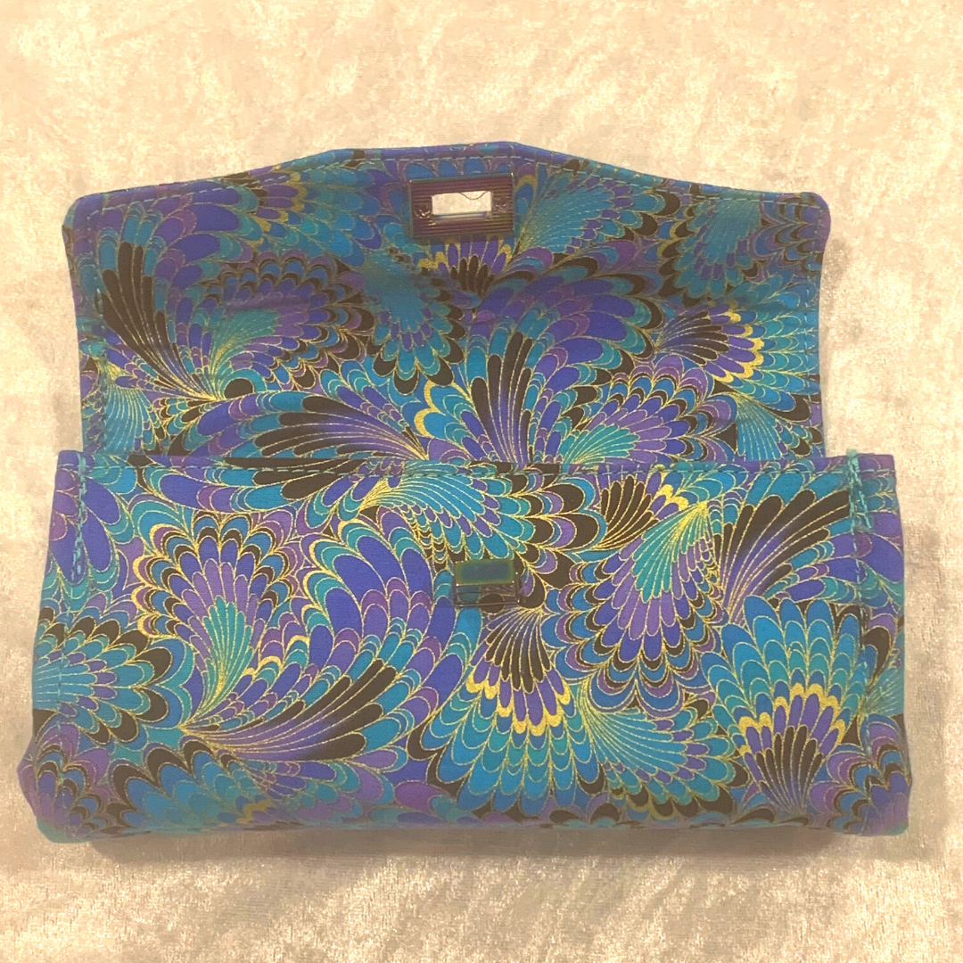 Peacock Feathers Glitz Double Zip Wallet