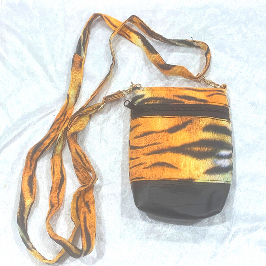 Tiger print Glitz Phone Bag